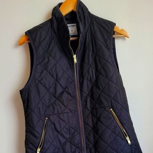 Old Navy black vest medium women's